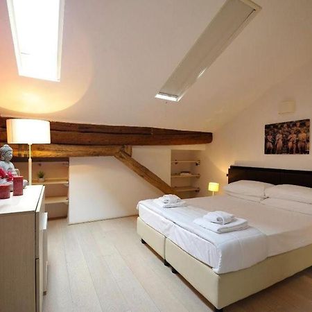 Fulcanelli Apartment Bologna Luaran gambar