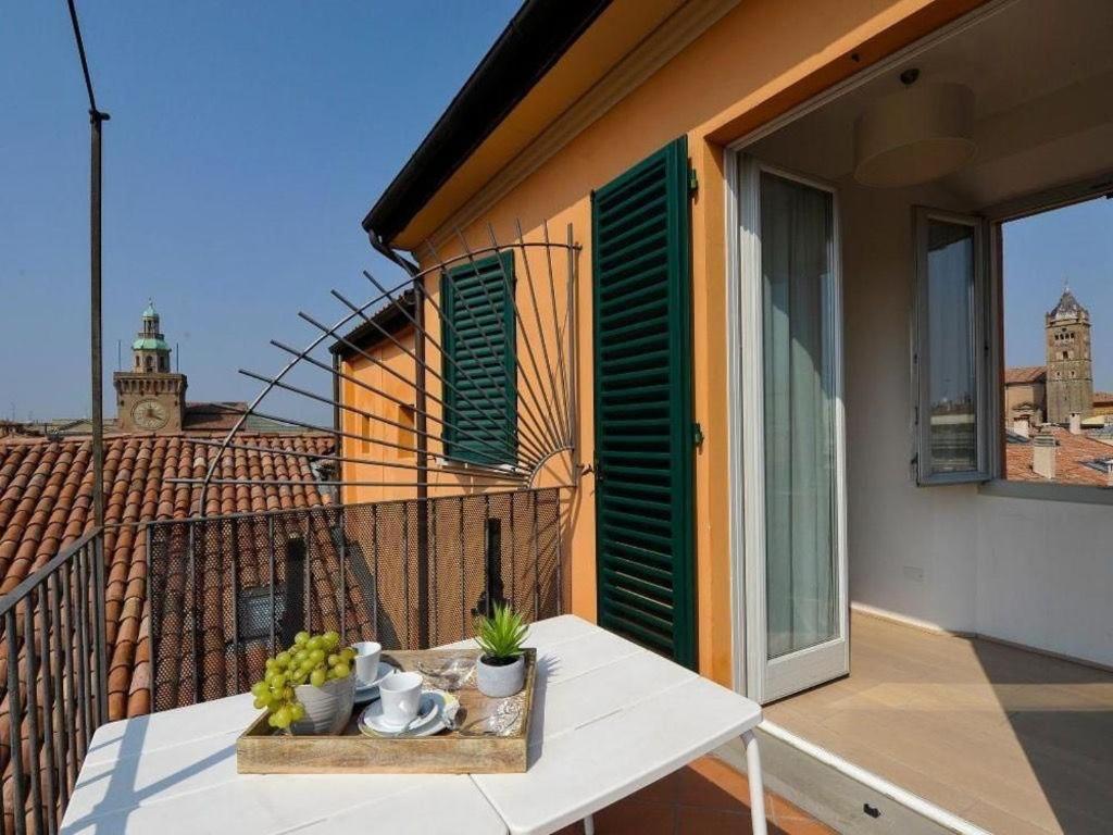Fulcanelli Apartment Bologna Luaran gambar